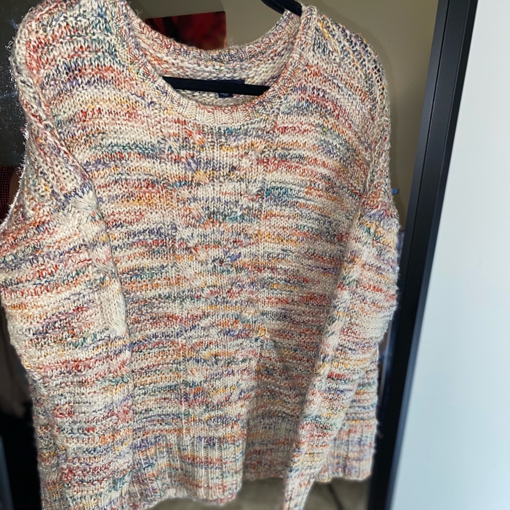 Mable Sweater - Picture 2 of 2